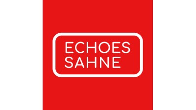 ECHOES SAHNE